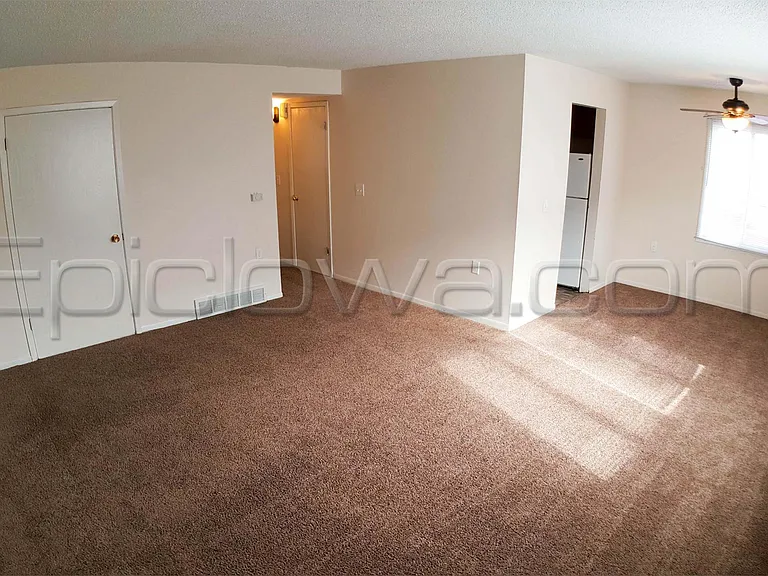 775 Robins Rd #2 — Photo 2