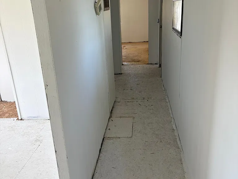 11 Cypress Ct — Photo 1