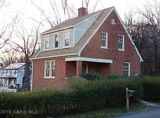 22 Gray Ave, Staunton, VA 24401