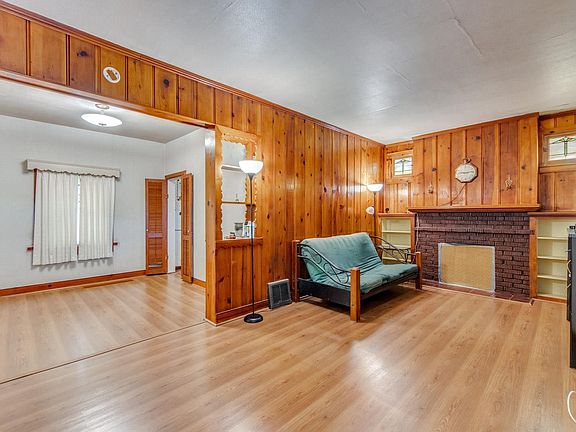 3rd image of 4373 Bingham Ave