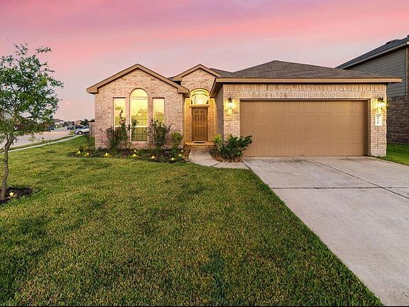 2nd image of 5138 Royal Jasmine Pl