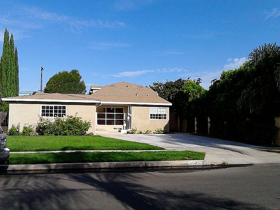 2nd image of 9201 Willis Ave