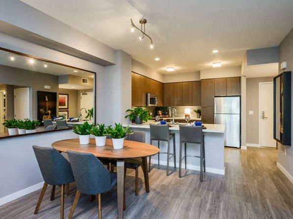 2 Pierce Ave APT 306