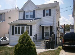 8922 218th St, Queens Village, NY 11427