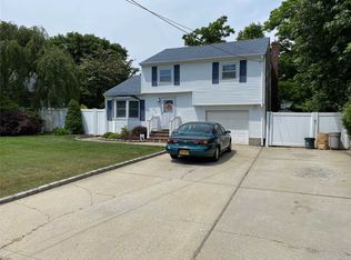 436 Americus Ave, East Patchogue, NY 11772