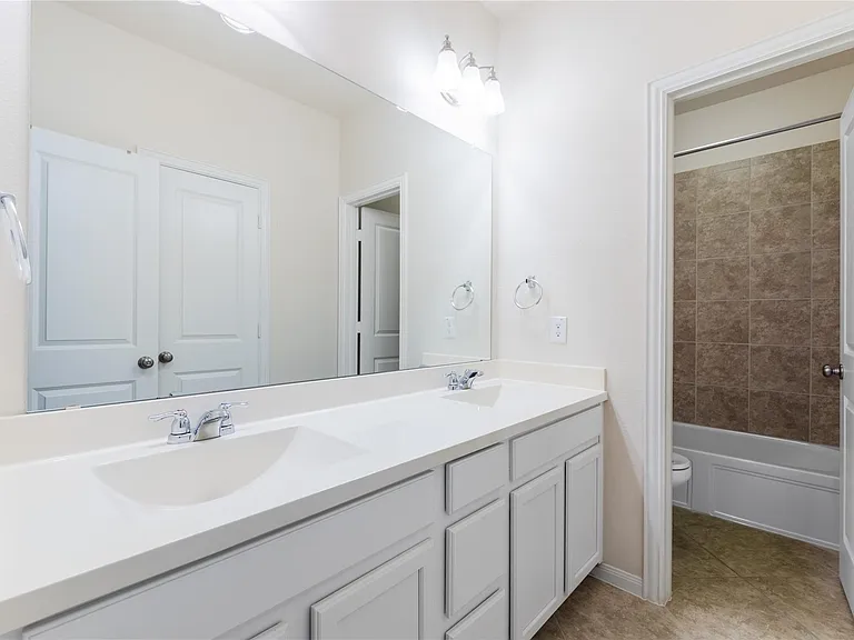 400 Pinnacle View Dr — Photo 24