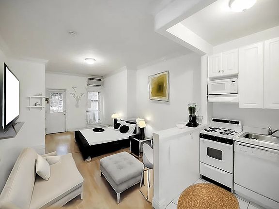 2nd image of 417 W 56th St #A2