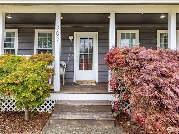3rd image of 307 4th Avenue N