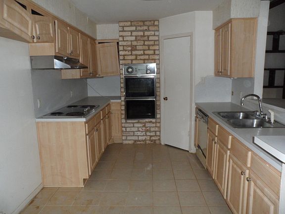 5th image of 5231 Crystal Bay Dr