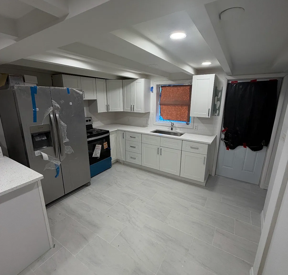 5 bed, 1616 sqft, $2,700 — Photo 2