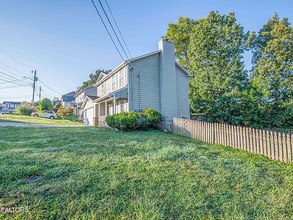 4th image of 6333 Tamworth Ln