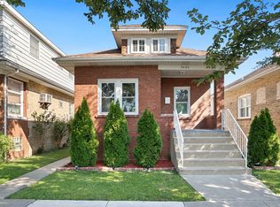 7450 W Addison St, Chicago, IL 60634