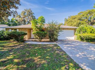 230 Frosti Way, Eustis, FL 32726