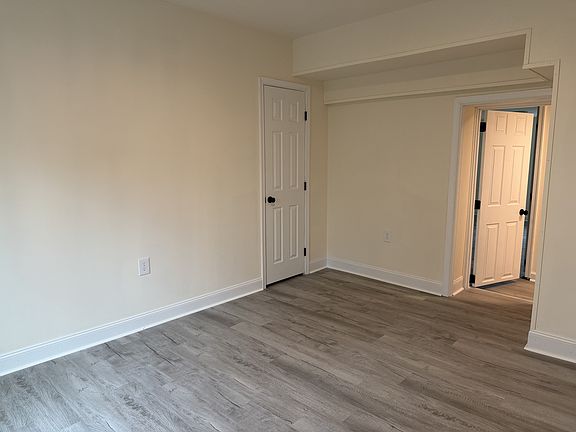 5th image of 113 E Addition St #1