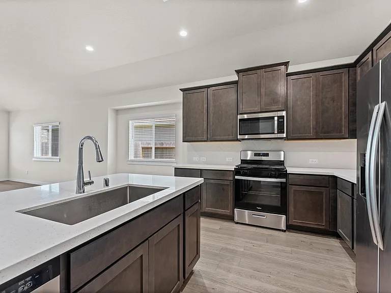 21409 Mary Myrtle St — Photo 14