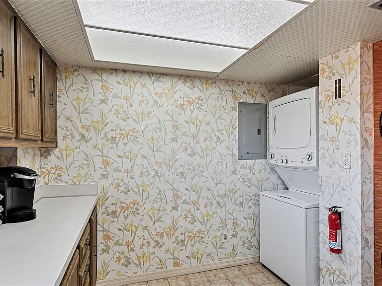 2100 N Atlantic Ave #1006 — Photo 6