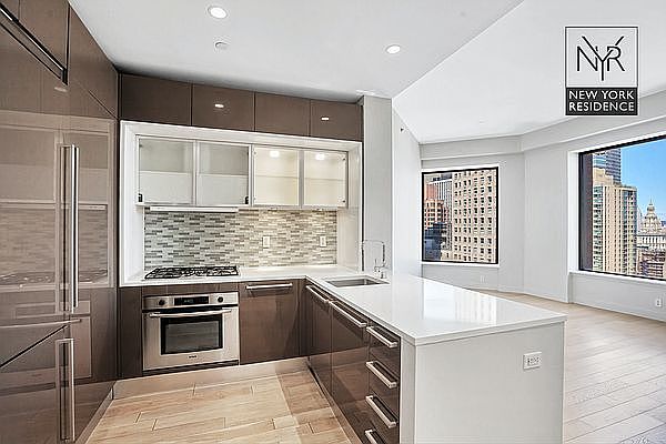 1st image of 75 Wall St APT 37N