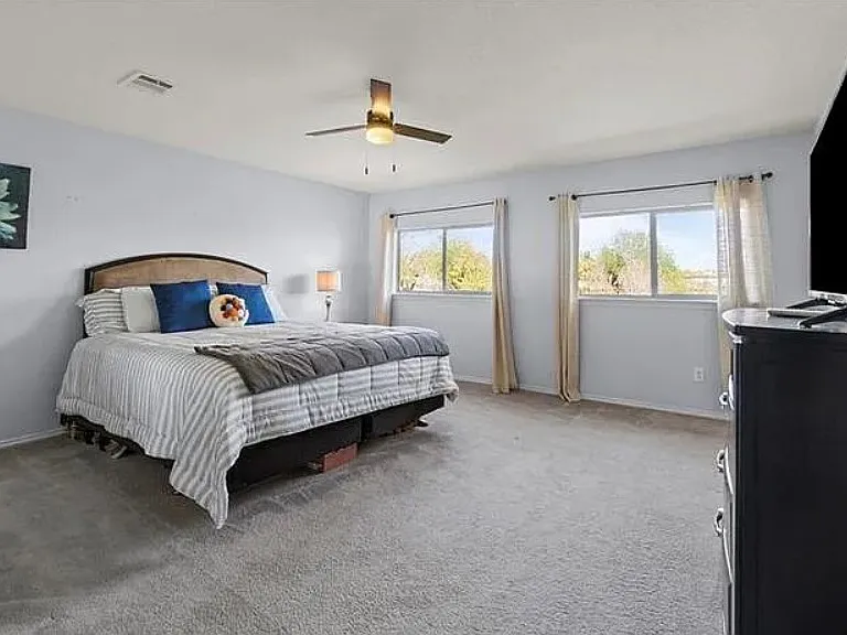 4515 Cottonwood St — Photo 8