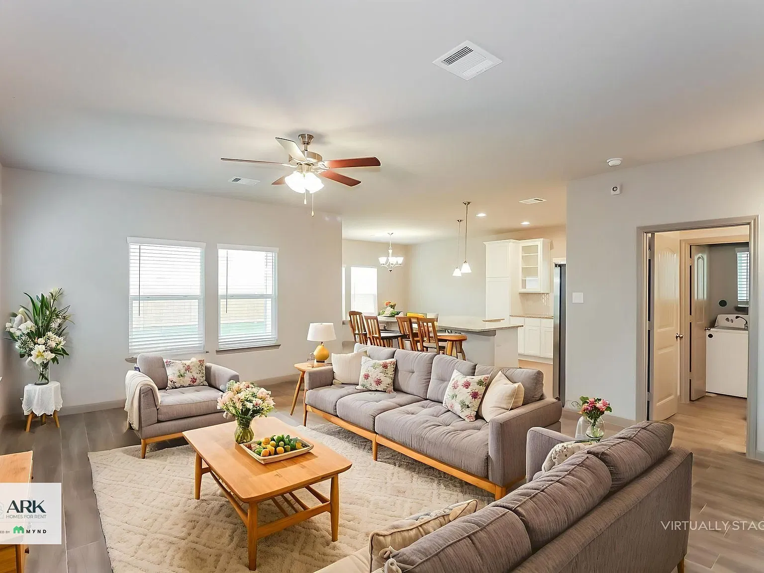 4 bed, 3.5 bath, 2064 sqft, $2,465 — Photo 2