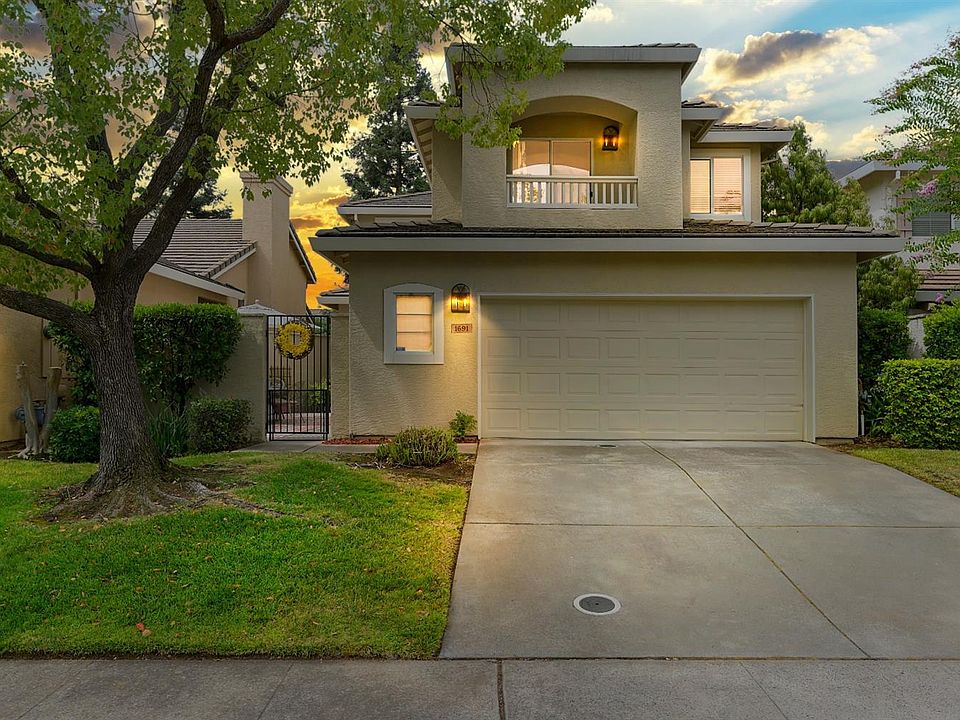 1st image of 1691 Palatia Dr