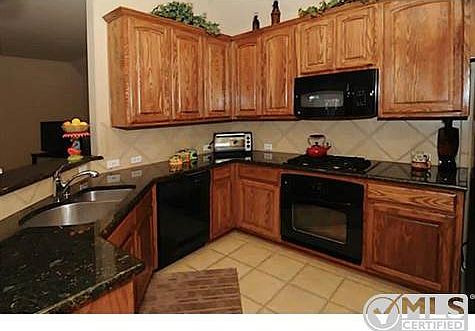 4th image of 4412 Mesa Dr