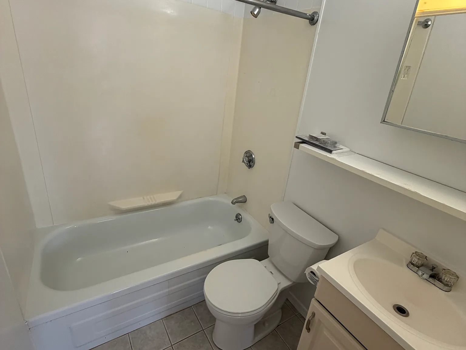 1 bed, $1,950 — Photo 4