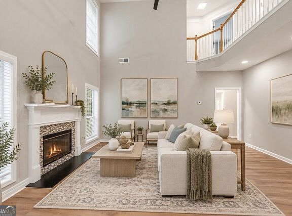 3rd image of 3747 Milford Pl SW