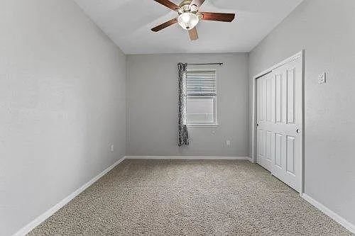 604 Bottlebrush Loop — Photo 36