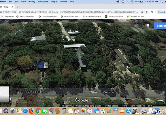 5th image of 952 Waukee Pass St
