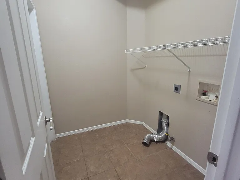 4817 Camino Dos Vidas — Photo 4