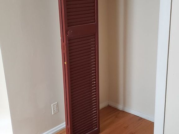 4th image of 32 W 131st St APT 2R