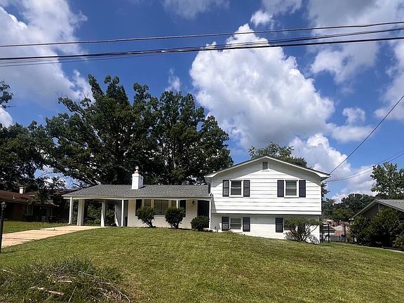 2nd image of 9109 Pinehurst Dr