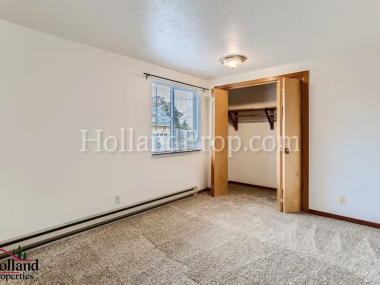 1719 Main St #1 — Photo 12