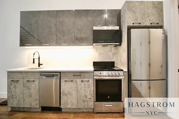 Rented by Hagstrom Management Inc | media 12