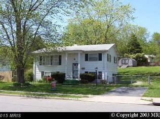 15216 Crescent St, Woodbridge, VA 22193