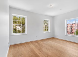 51 Mac Dougal St #4R, New York, NY 10012