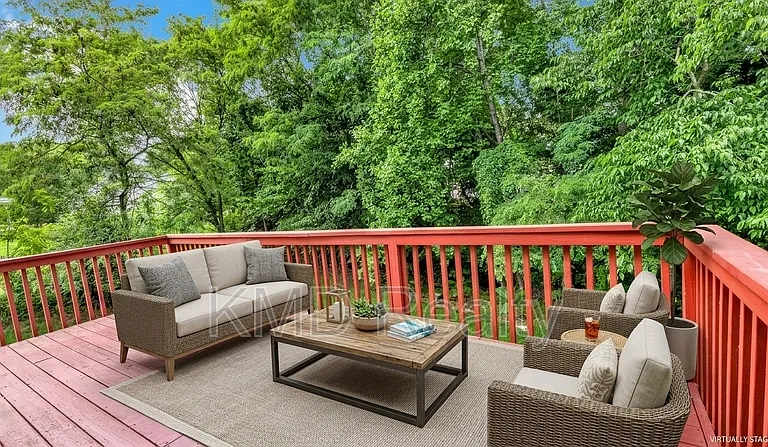5010 Bellville Ct — Photo 15