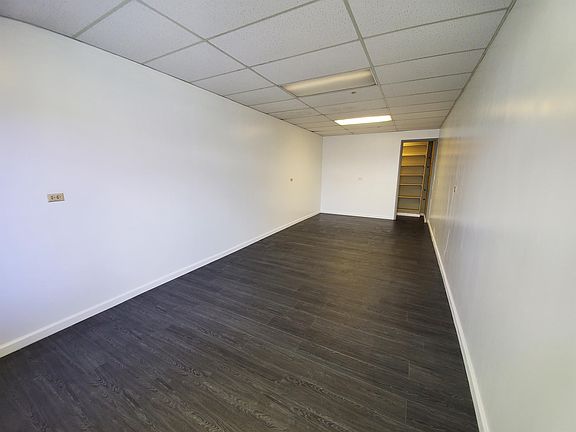 2nd image of 906 Kilani Ave #A