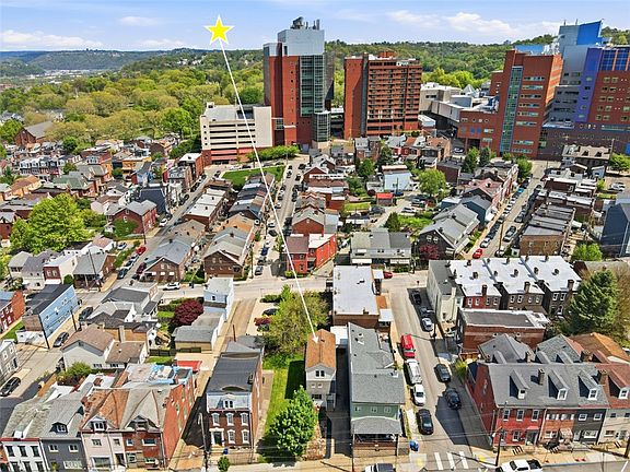 2nd image of 365 Main St