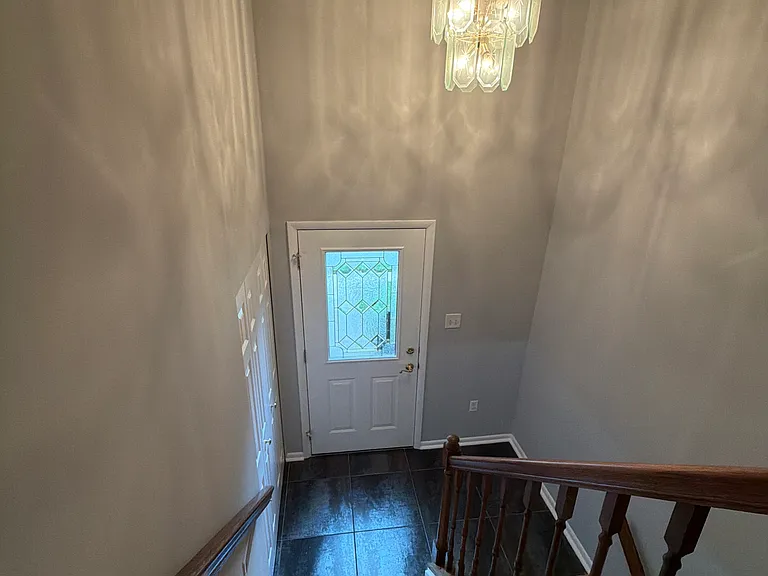 19 Theo Ln — Photo 2