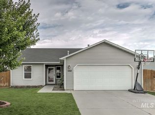 1043 Bobby Ave, Kuna, ID 83634