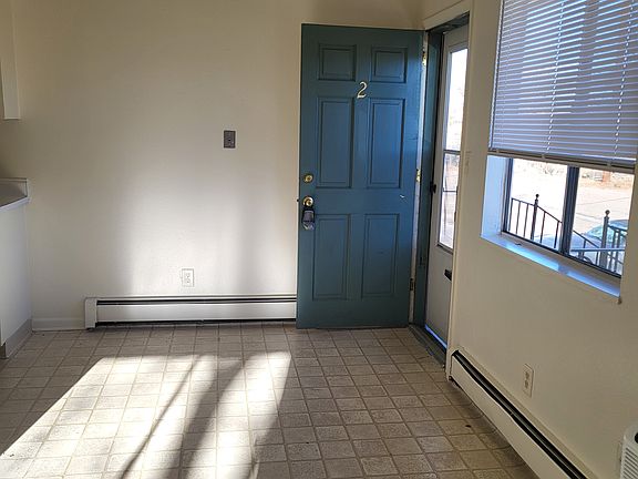5th image of 2927 Glen Dale Dr APT 2
