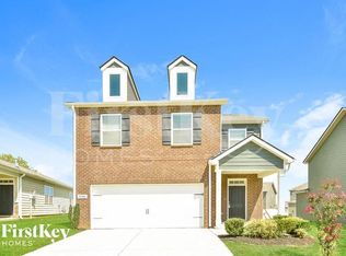 7040 Berkswell Dr, Lebanon, TN 37087