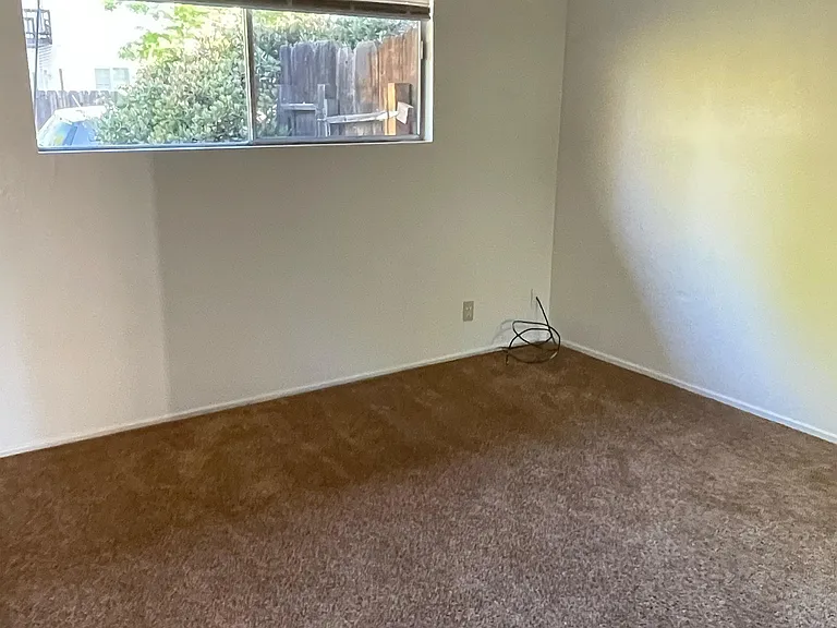 1089 High St #4 — Photo 11