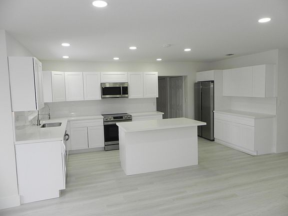 4th image of 4241 NW 10th Street