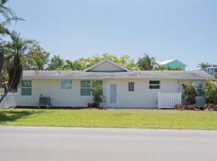 117 79th St, Holmes Beach, FL 34217