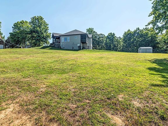 4th image of 424 Congaree Rd