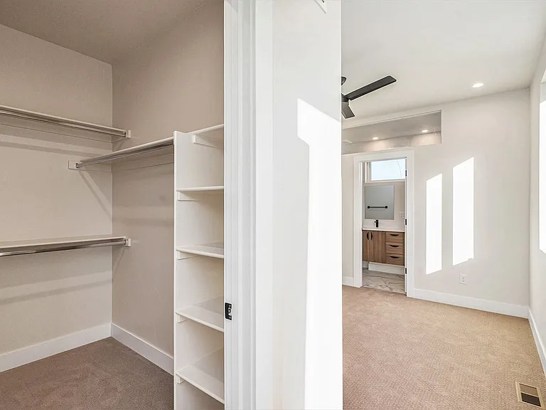 1372 Lowell Blvd #2 — Photo 20