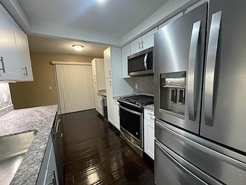 2nd image of 1810 Yuma Ln N