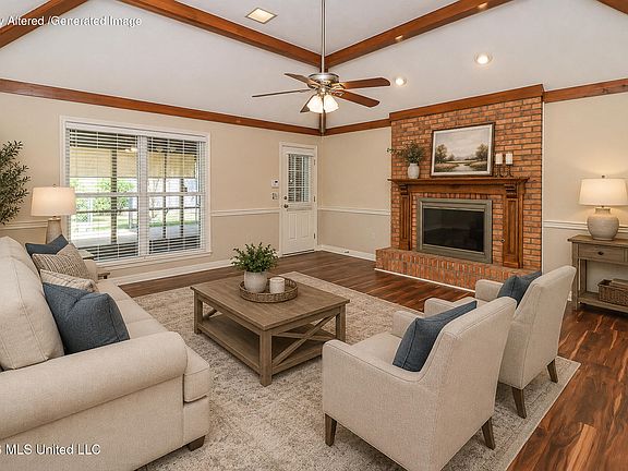 5th image of 37 Sunline Dr